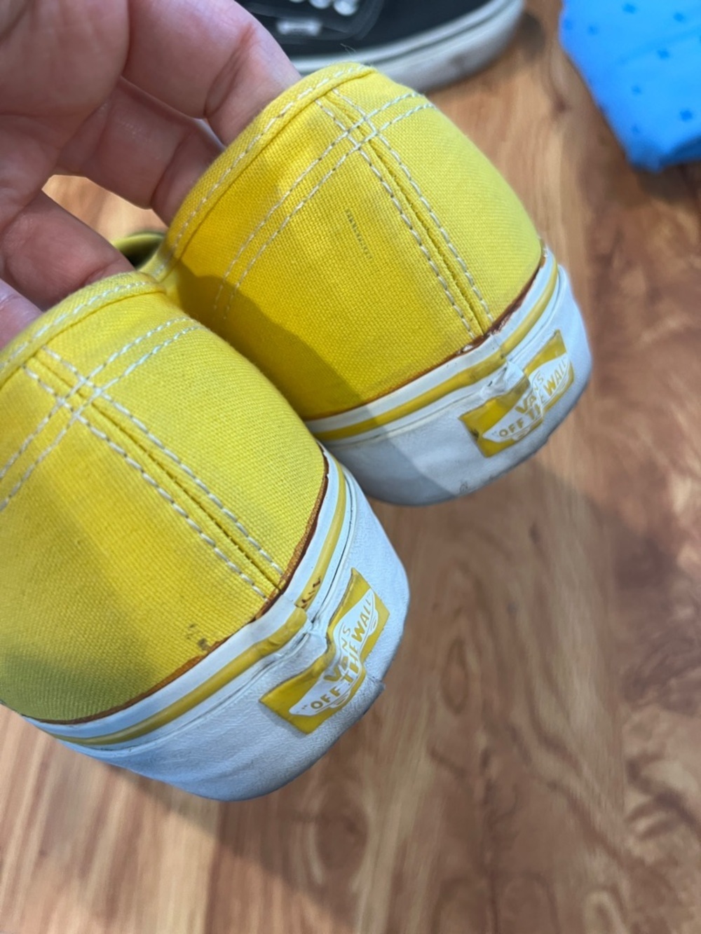 Vans Yellow Canvas Sneakers with Black Laces - Picture 5 of 6